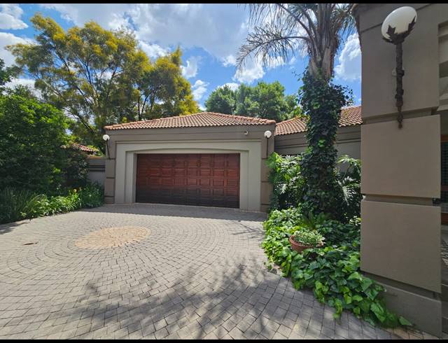 4 BEDROOM HOUSE FOR SALE IN VANDERBIJLPARK SW 5